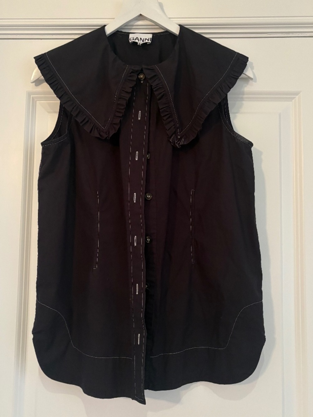Cotton Poplin Sleeveless Frill Collar Shirt